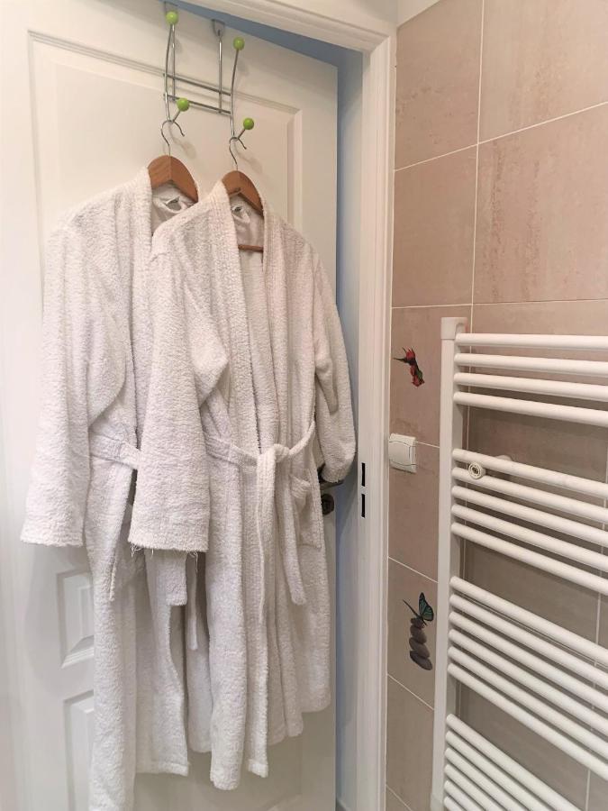 T2 Proche De La Gare, A 10 Minutes A Pieds De La Croisette, Piscine & Parking Dans Residence De Haut Standing Cannes Kültér fotó
