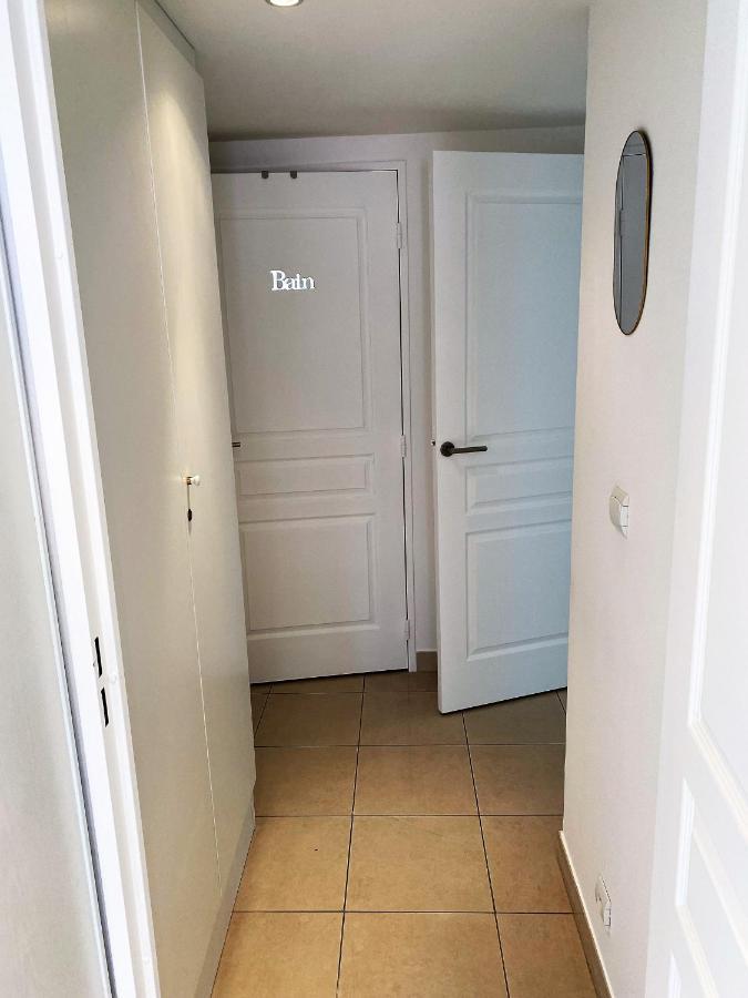 T2 Proche De La Gare, A 10 Minutes A Pieds De La Croisette, Piscine & Parking Dans Residence De Haut Standing Cannes Kültér fotó